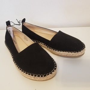 NWT Torrid Scallop Espadrilles